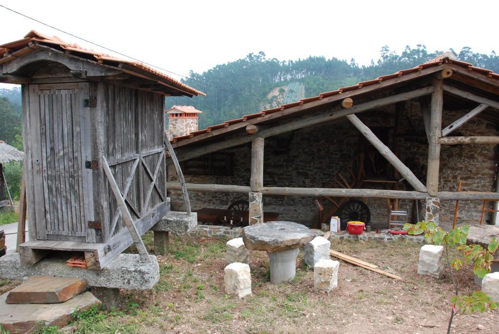 Vila Parque Tematico Vale De Mouro Exteriér fotografie
